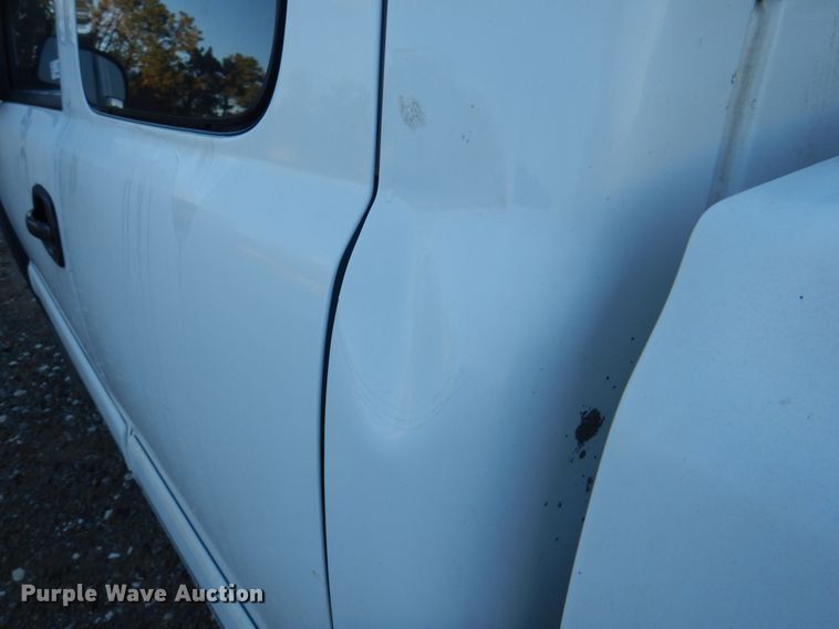 image for item JS9216 2004 Chevrolet Silverado 1500  Ext. Cab pickup truck