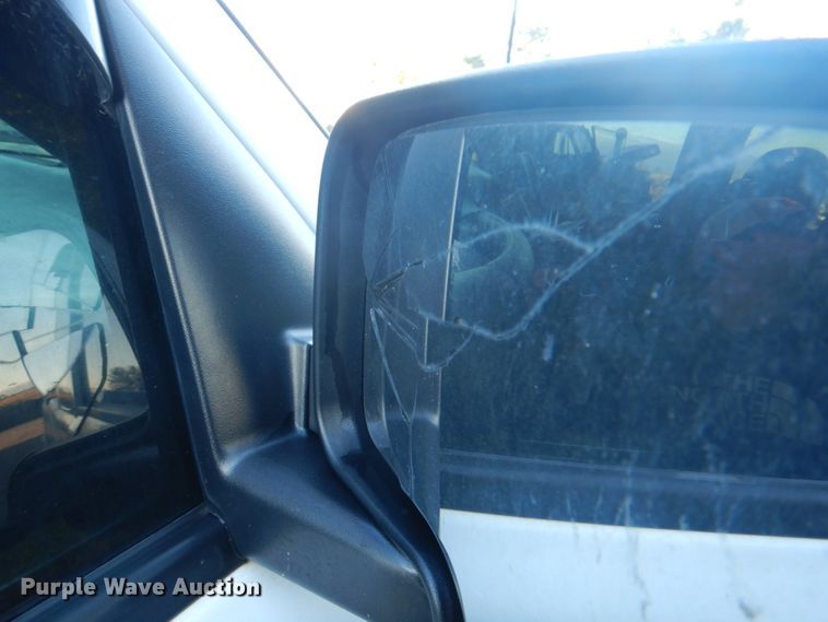 image for item JS9216 2004 Chevrolet Silverado 1500  Ext. Cab pickup truck