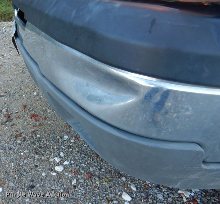 image for item JS9216 2004 Chevrolet Silverado 1500  Ext. Cab pickup truck