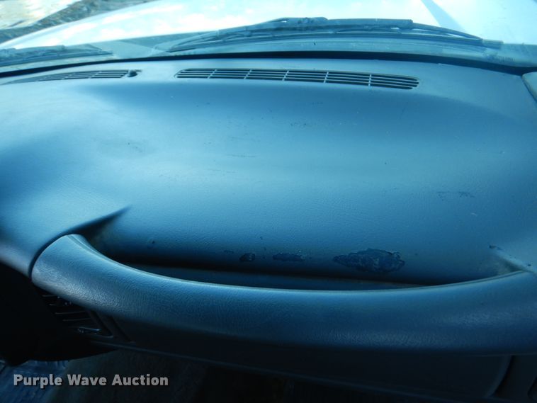 image for item JS9216 2004 Chevrolet Silverado 1500  Ext. Cab pickup truck