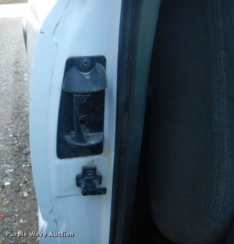 image for item JS9216 2004 Chevrolet Silverado 1500  Ext. Cab pickup truck