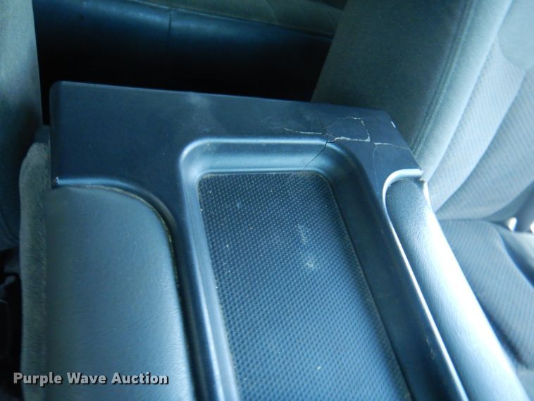 image for item JS9216 2004 Chevrolet Silverado 1500  Ext. Cab pickup truck