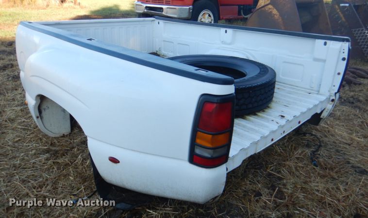 image for item JS9217 Chevrolet  pickup truck bed