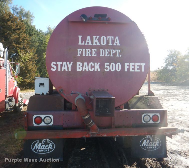 image for item JS9223 1979 Chevrolet Custom Deluxe C70  water truck