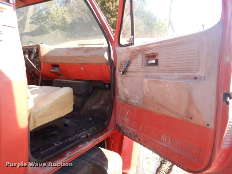 image for item JS9223 1979 Chevrolet Custom Deluxe C70  water truck