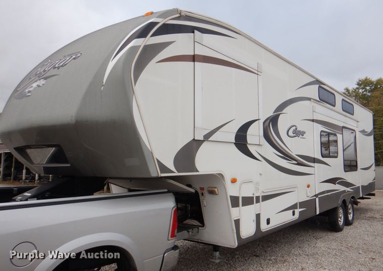 image for item JS9225 2012 Keystone Cougar  camper