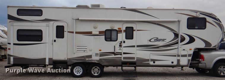 image for item JS9225 2012 Keystone Cougar  camper