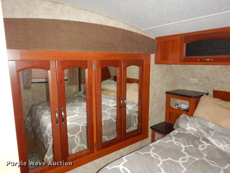 image for item JS9225 2012 Keystone Cougar  camper