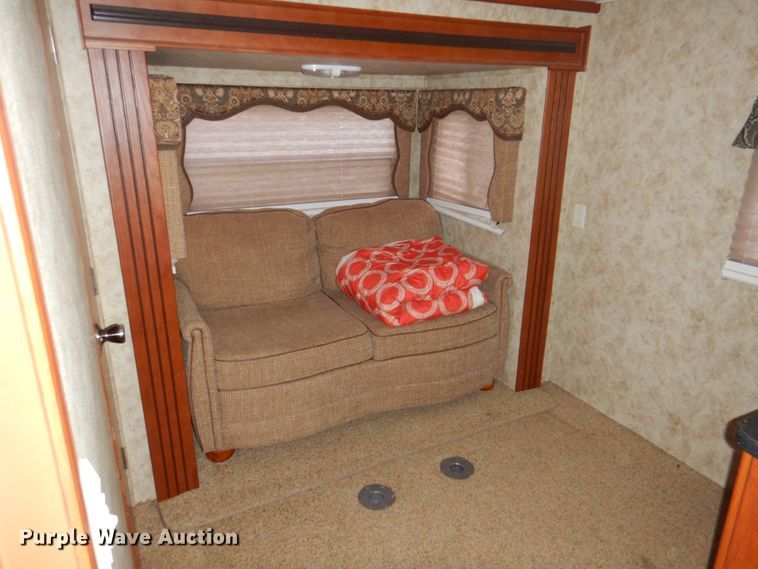 image for item JS9225 2012 Keystone Cougar  camper