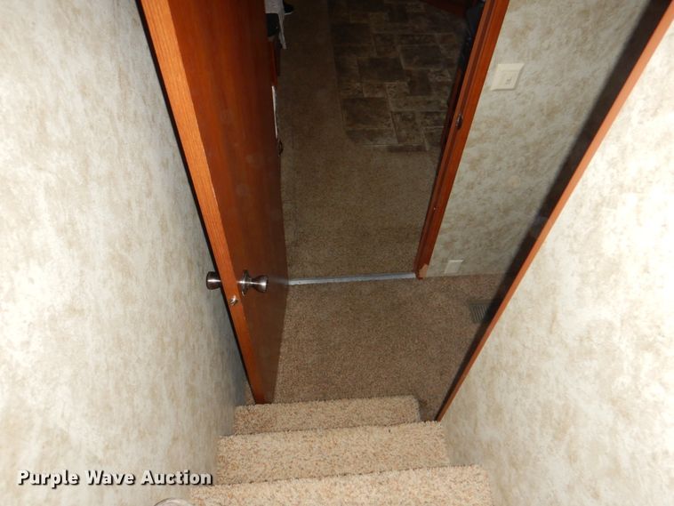 image for item JS9225 2012 Keystone Cougar  camper