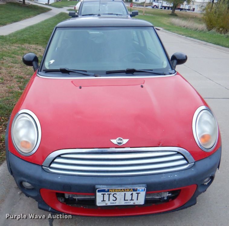 image for item JS9275 2011 Mini Cooper