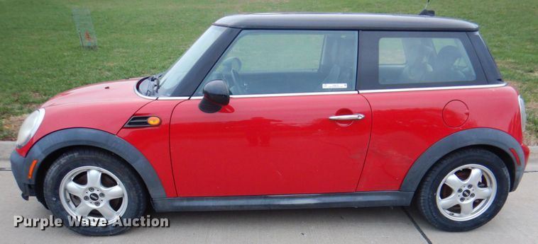 image for item JS9275 2011 Mini Cooper