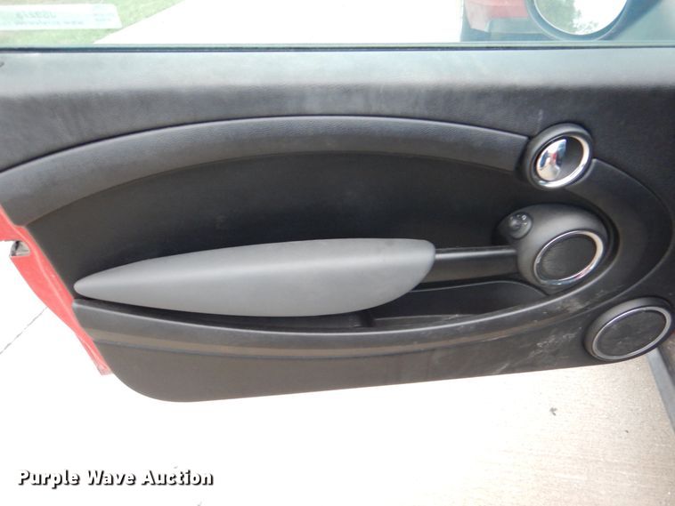 image for item JS9275 2011 Mini Cooper