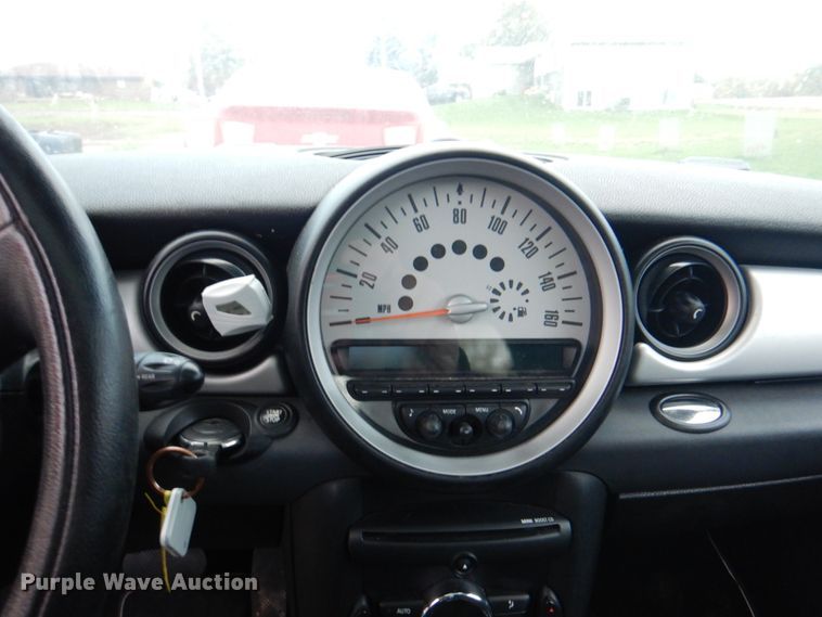 image for item JS9275 2011 Mini Cooper