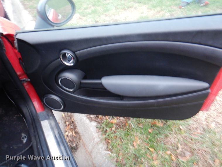 image for item JS9275 2011 Mini Cooper