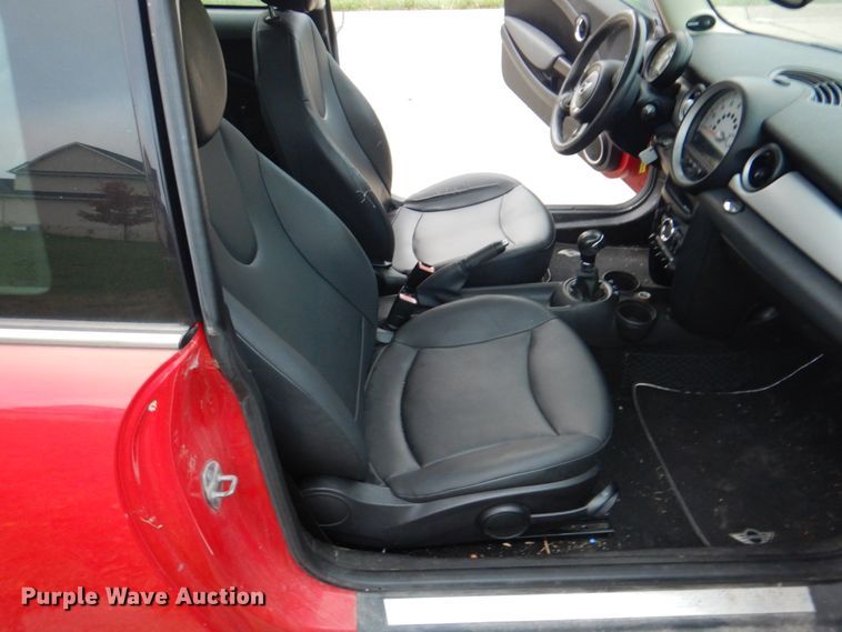 image for item JS9275 2011 Mini Cooper