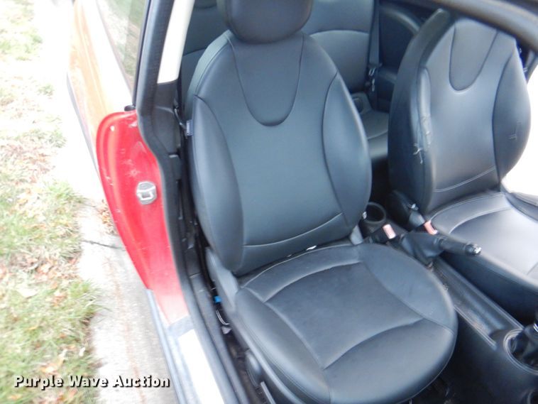 image for item JS9275 2011 Mini Cooper