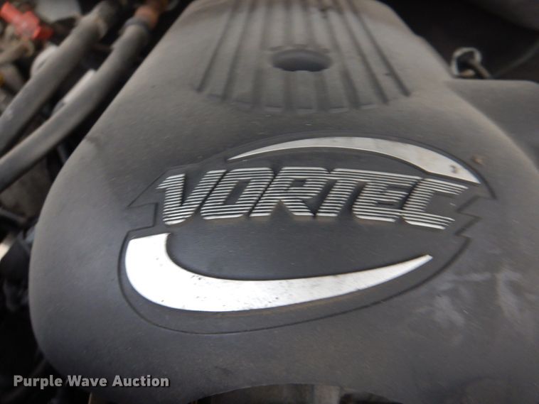 image for item JS9276 2002 Chevrolet Suburban LT  SUV