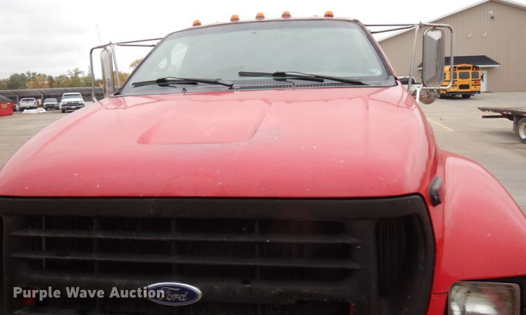 image for item JS9455 2002 Ford F650 Super Duty  truck cab and chassis