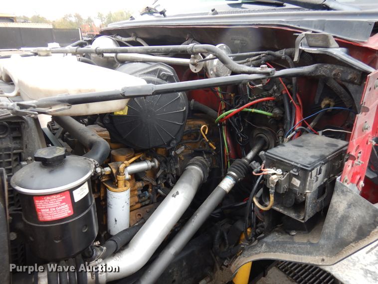 image for item JS9455 2002 Ford F650 Super Duty  truck cab and chassis