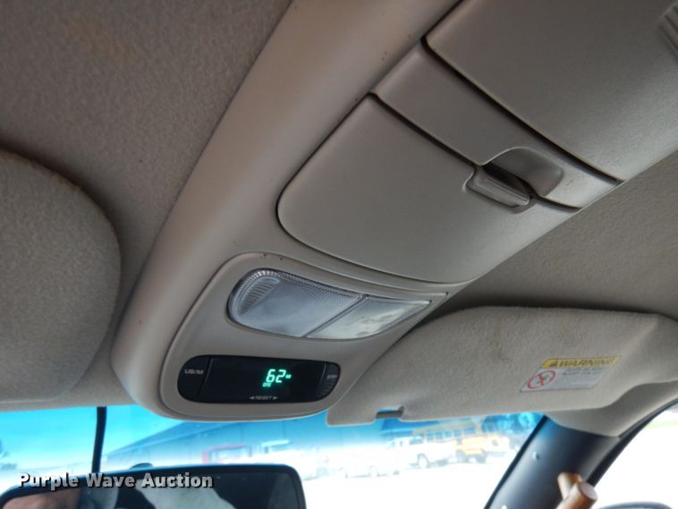 image for item JS9457 1999 Dodge Dakota  Crew Cab pickup truck