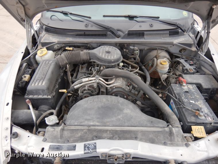 image for item JS9457 1999 Dodge Dakota  Crew Cab pickup truck