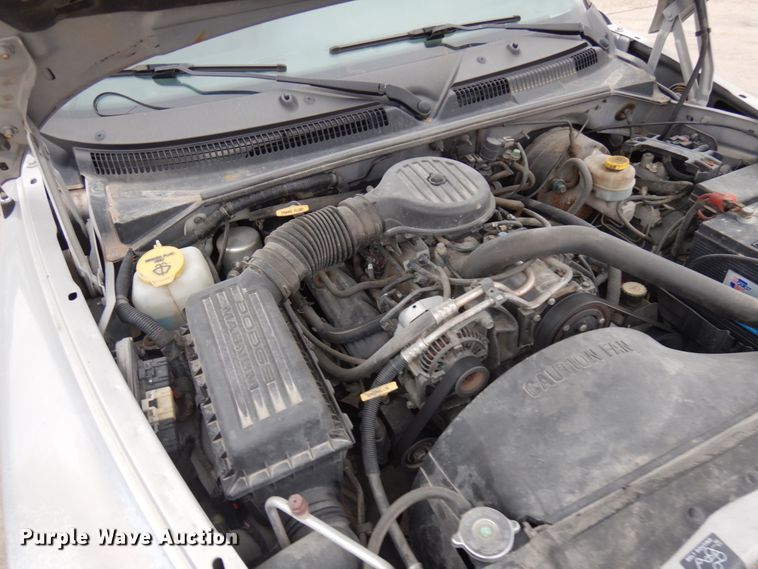 image for item JS9457 1999 Dodge Dakota  Crew Cab pickup truck