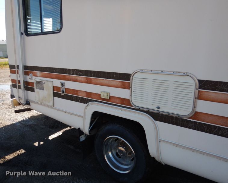 image for item JS9459 1984 Ford E350  RV