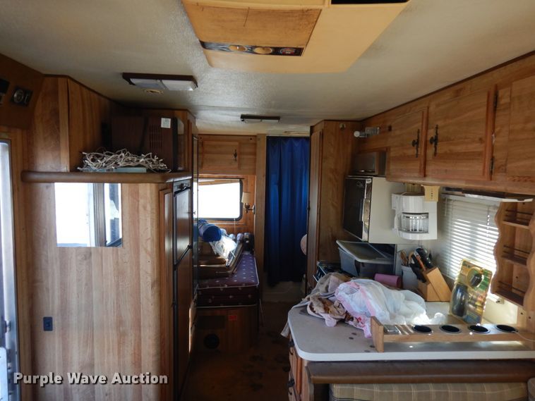 image for item JS9459 1984 Ford E350  RV