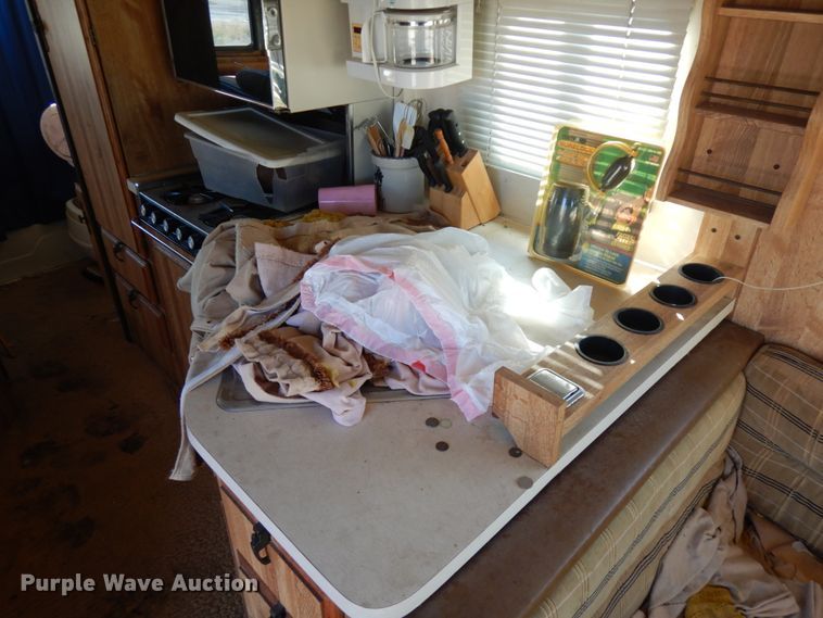 image for item JS9459 1984 Ford E350  RV