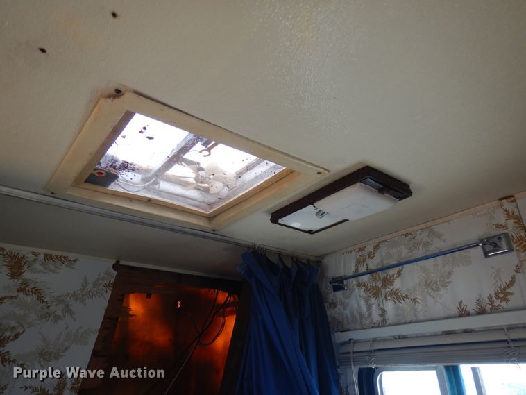 image for item JS9459 1984 Ford E350  RV