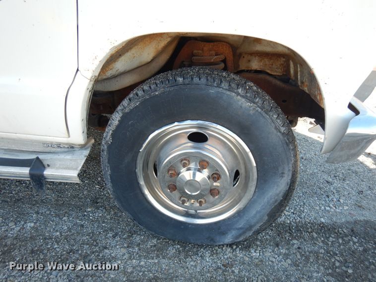 image for item JS9459 1984 Ford E350  RV