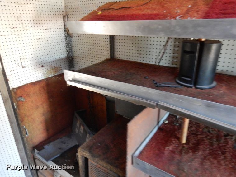 image for item JS9460 1987 International 1652  delivery truck