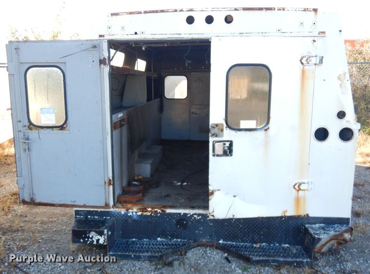 image for item JS9461 Service / utility bed