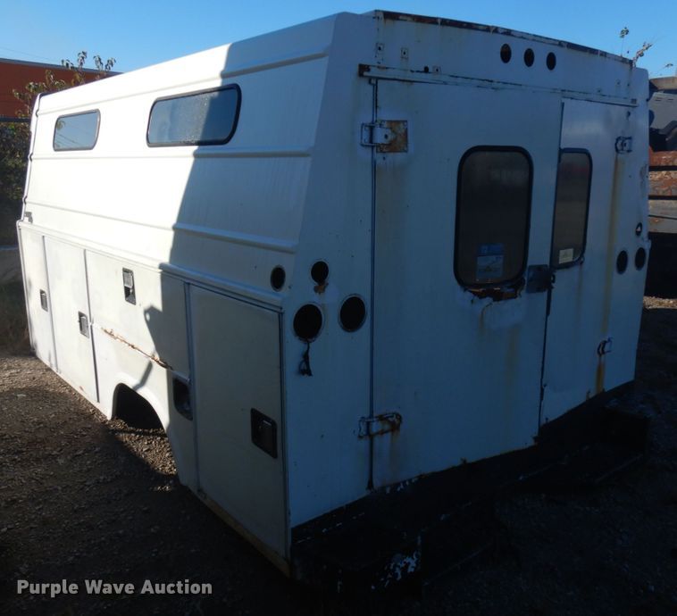 image for item JS9461 Service / utility bed