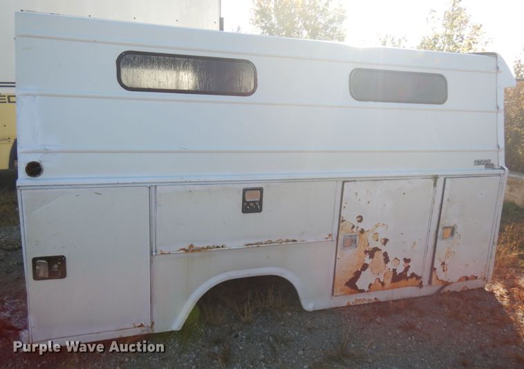 image for item JS9461 Service / utility bed