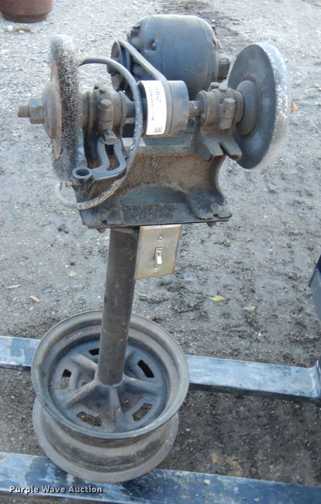 image for item JS9462 Bench grinder