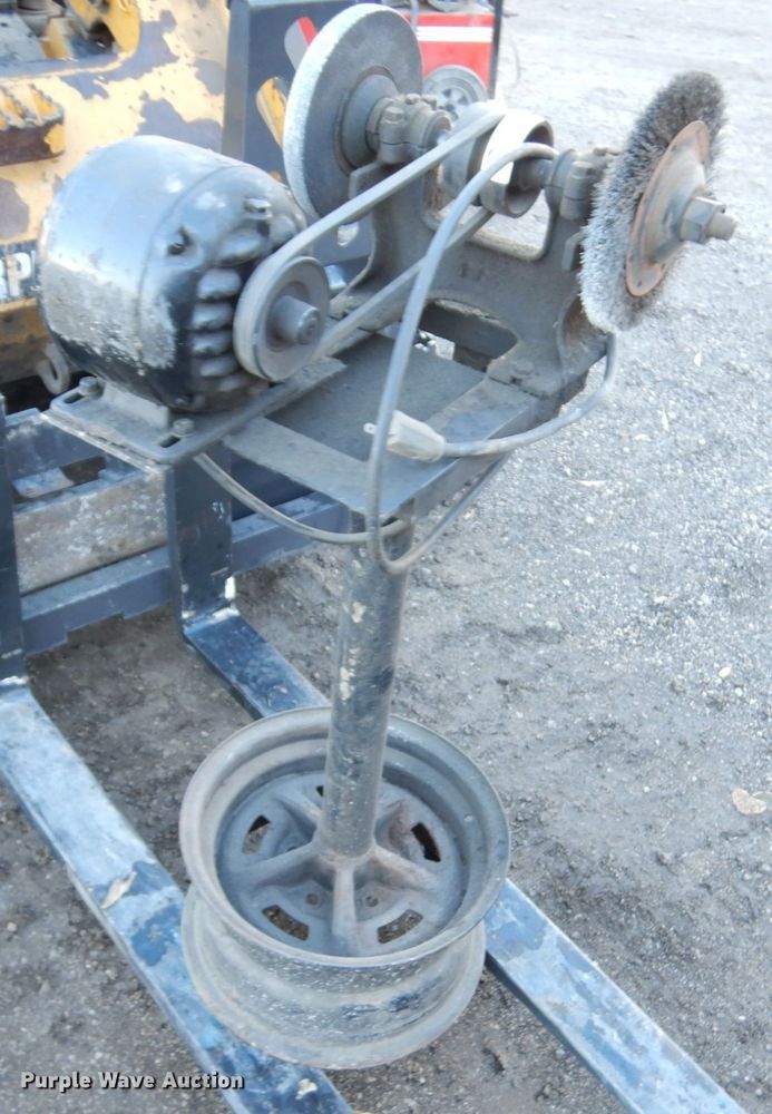 image for item JS9462 Bench grinder