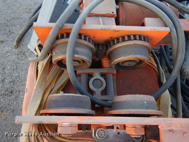 image for item JS9466 CM R2  chain hoist