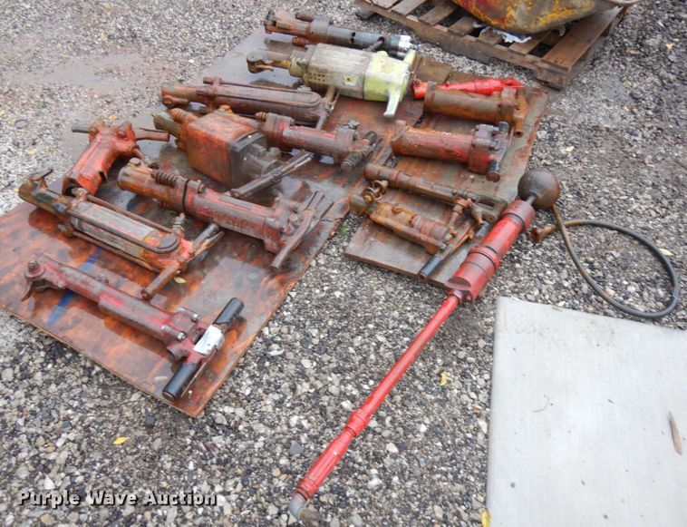 image for item JS9471 (15) breakers