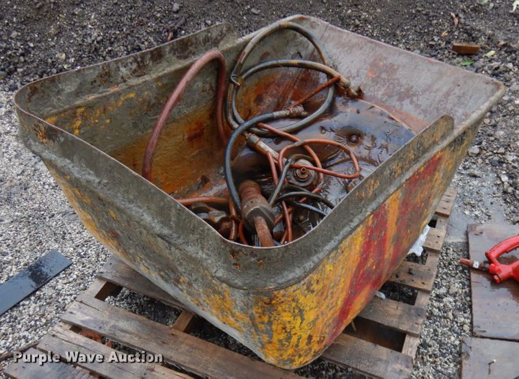 image for item JS9471 (15) breakers