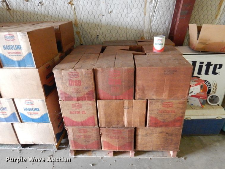 image for item JT9456 Texaco oil