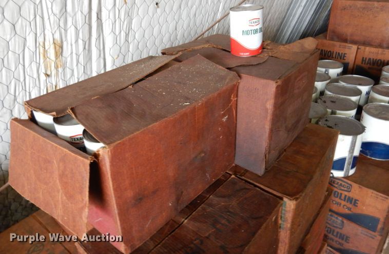 image for item JT9456 Texaco oil