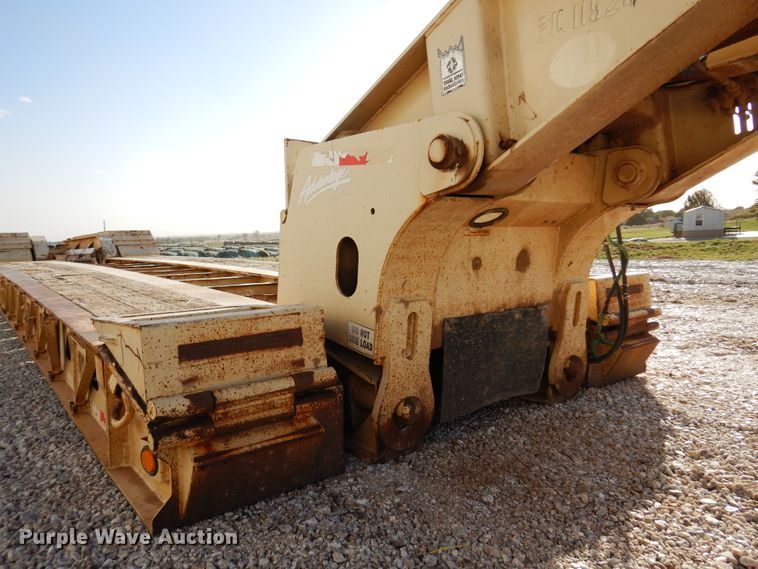 image for item JT9496 2012 Trail King TK110HDG533  lowboy equipment trailer