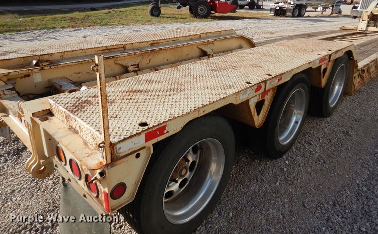 image for item JT9496 2012 Trail King TK110HDG533  lowboy equipment trailer