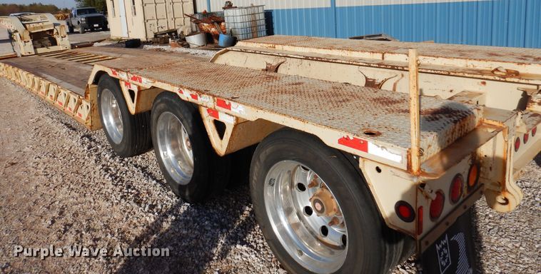 image for item JT9496 2012 Trail King TK110HDG533  lowboy equipment trailer
