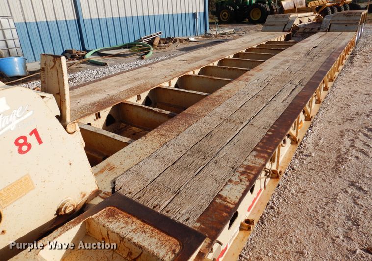 image for item JT9496 2012 Trail King TK110HDG533  lowboy equipment trailer