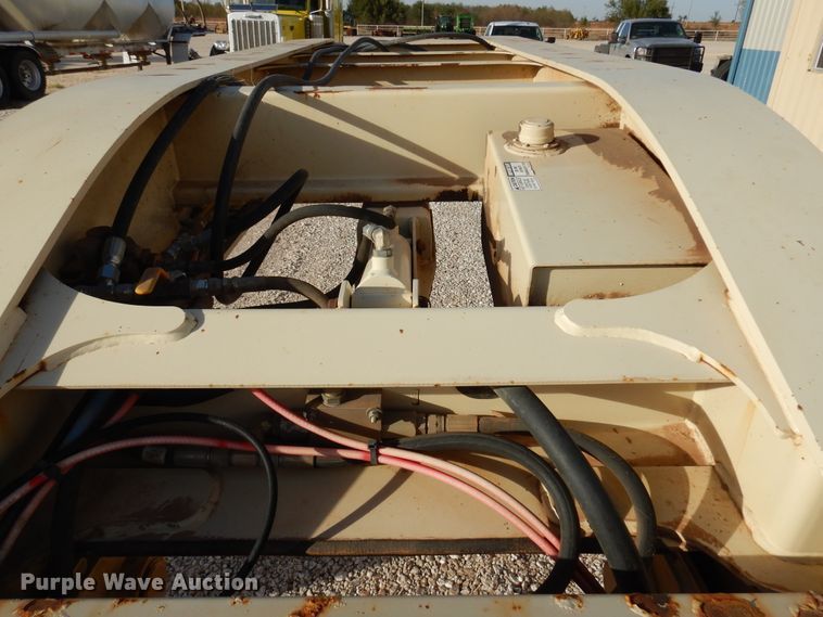 image for item JT9496 2012 Trail King TK110HDG533  lowboy equipment trailer