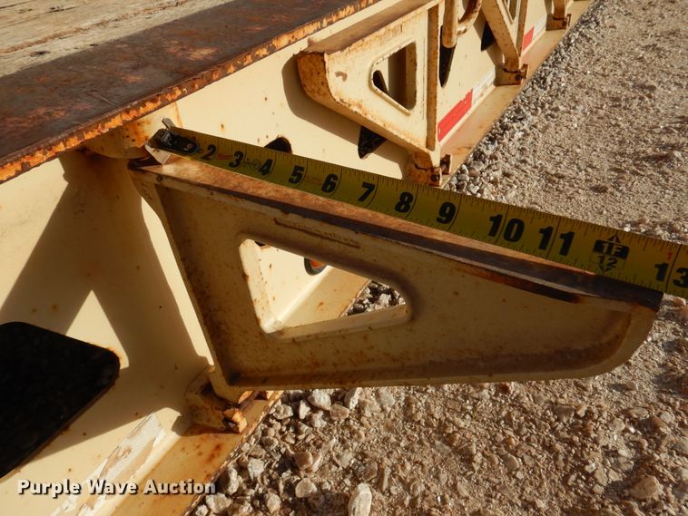 image for item JT9496 2012 Trail King TK110HDG533  lowboy equipment trailer