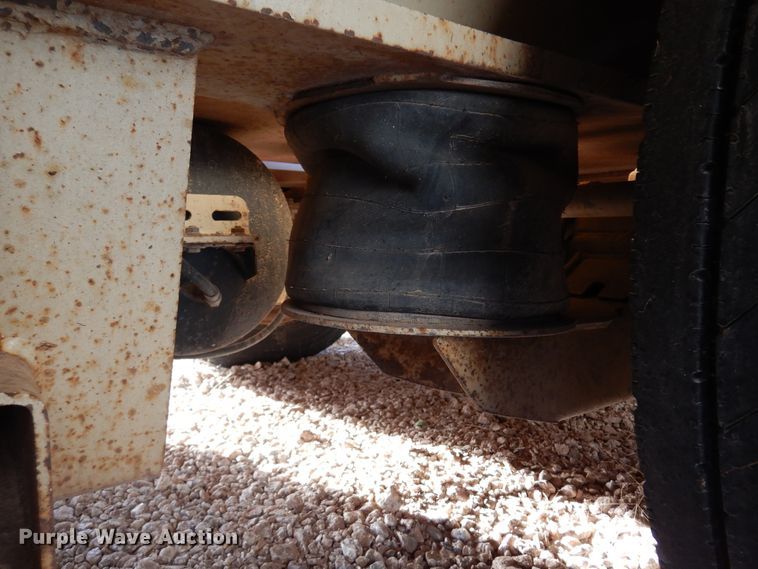 image for item JT9496 2012 Trail King TK110HDG533  lowboy equipment trailer